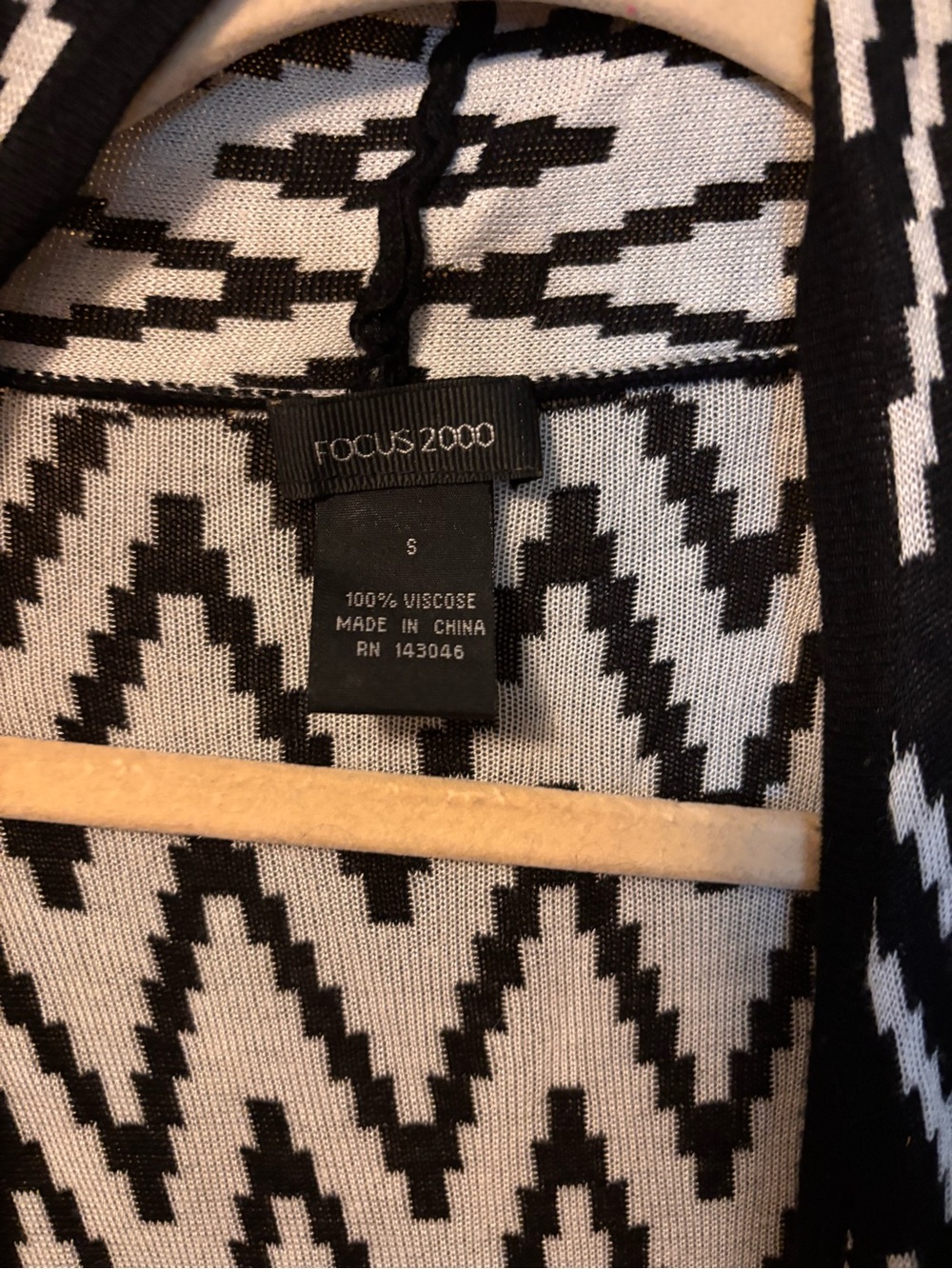 FOCUS 2000 Black and White Zigzag Viscose Knit Cardigan
